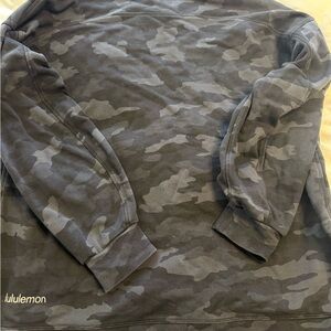 lululemon athletica Perfectly Oversized crew Heritage 365 camo women’s size 12